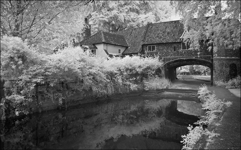 Pulls Ferry - Norwich.jpg